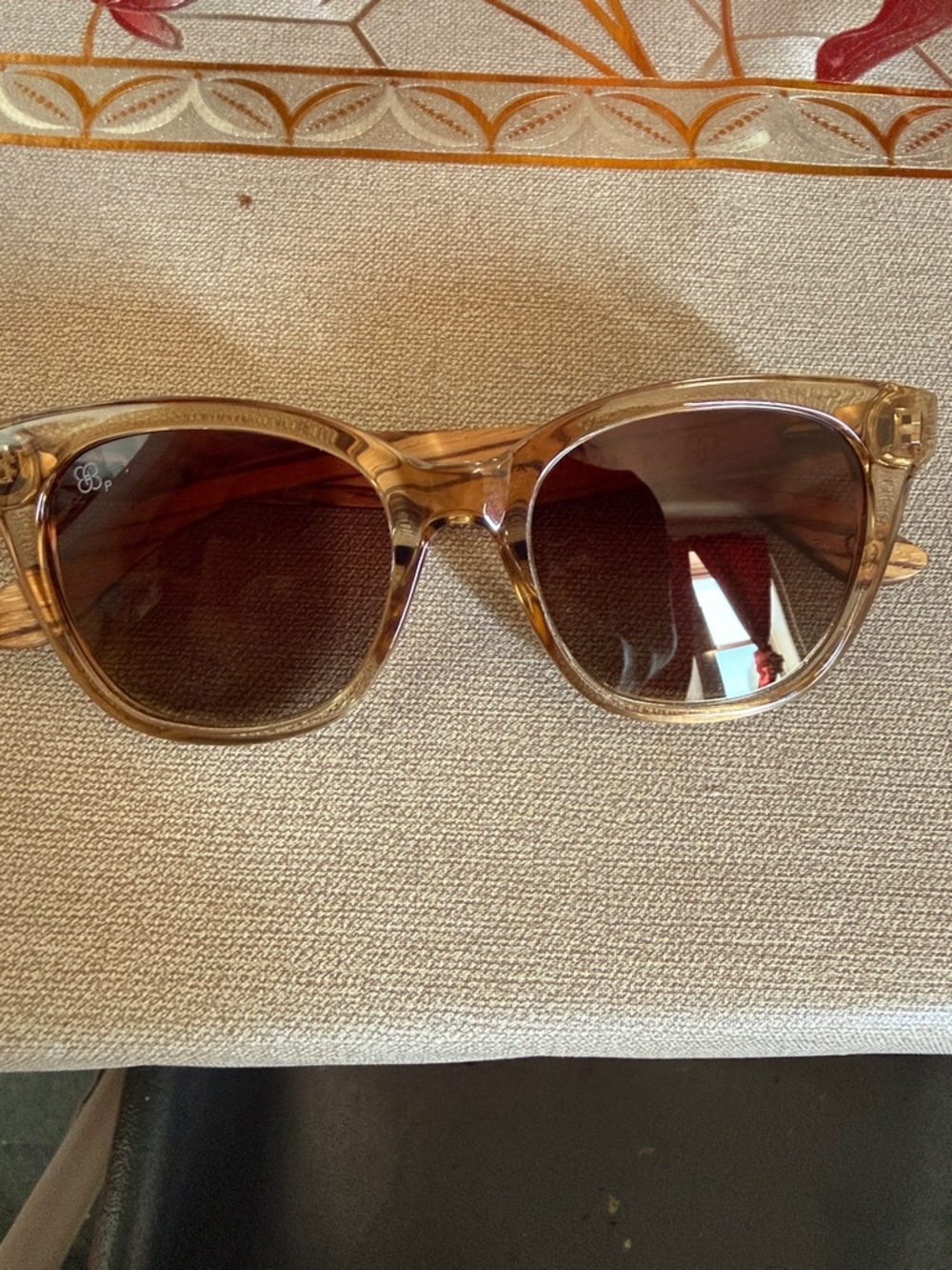 Classic Translucent Brown Women's Sunglasses